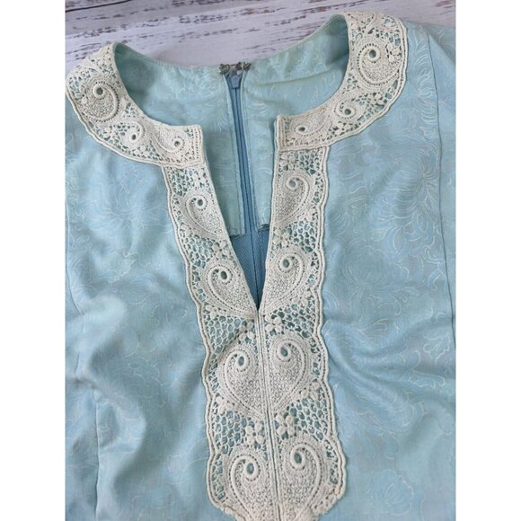 Vintage 1960s Lilly Pulitzer Blue Floral Sleeveless Dress with crochet lace trim - Picture 8 of 11